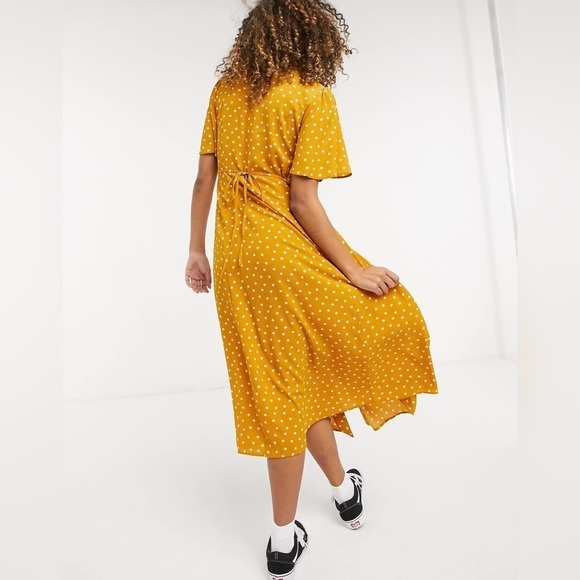 Size 6 polkadot, midi, button-down dress, mustard, yellow V-neck waist. ASOS - Picture 3 of 11